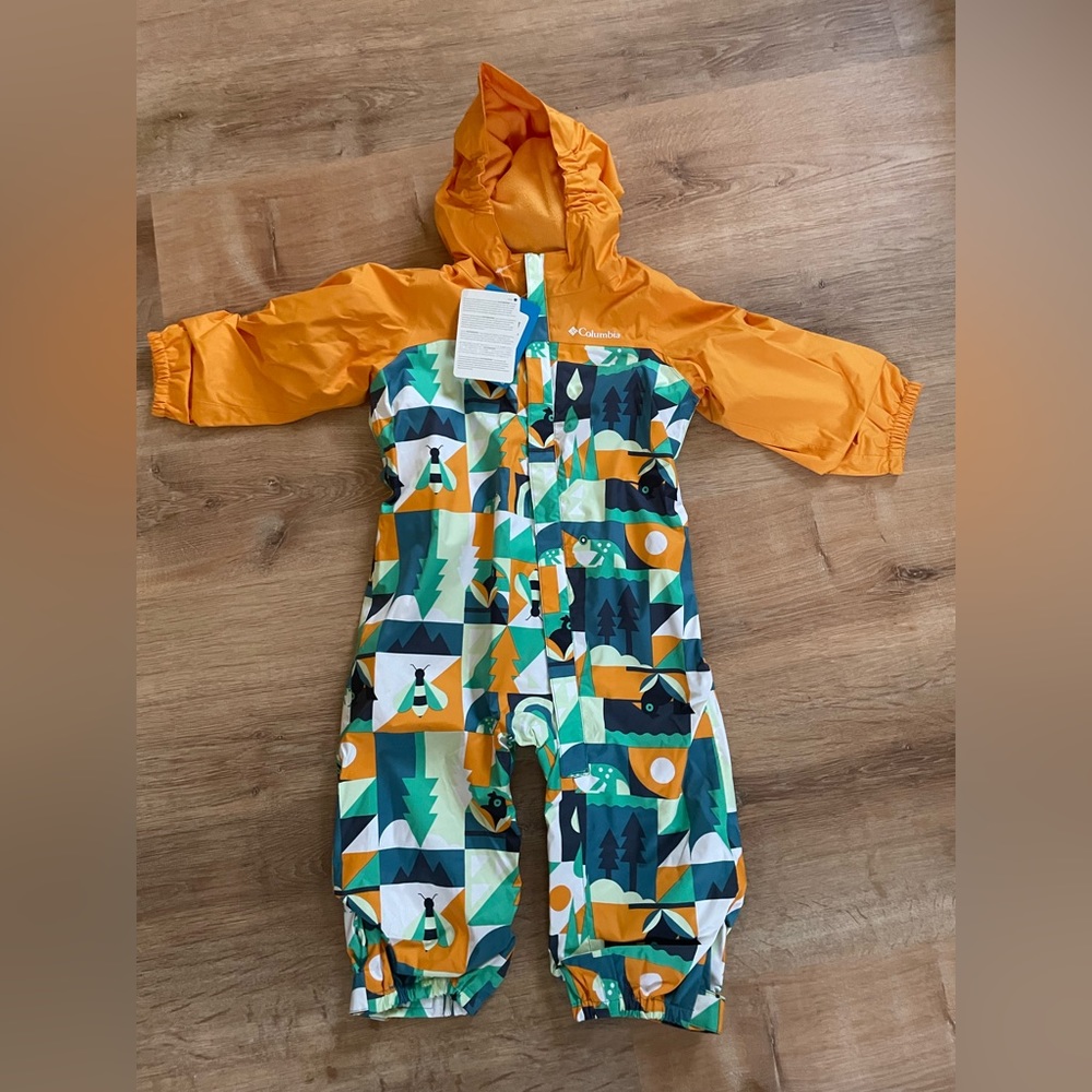 2T Colombia rain suit NWT